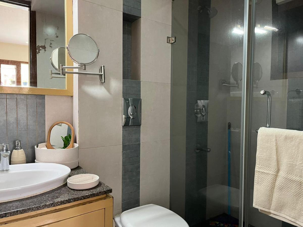 Luho Grande Bed & Breakfast บังกาลอร์ ภายนอก รูปภาพ